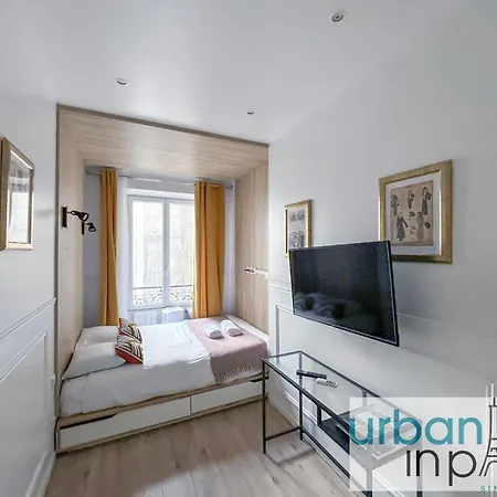 Appartamento Urban Flat 80 - Cinema Flat Sebastopol *