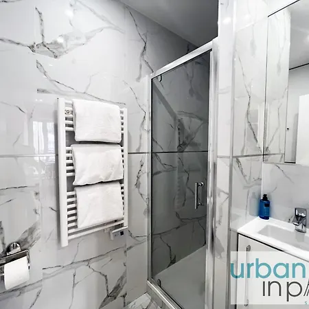 Urban Flat 80 - Cinema Flat Sebastopol Appartamento